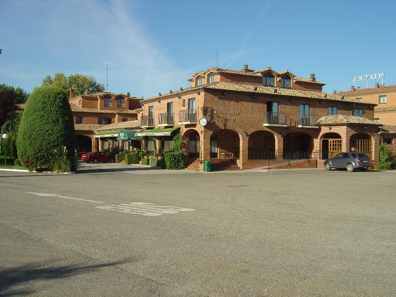 Hotel Alisa Lerma Extérieur photo