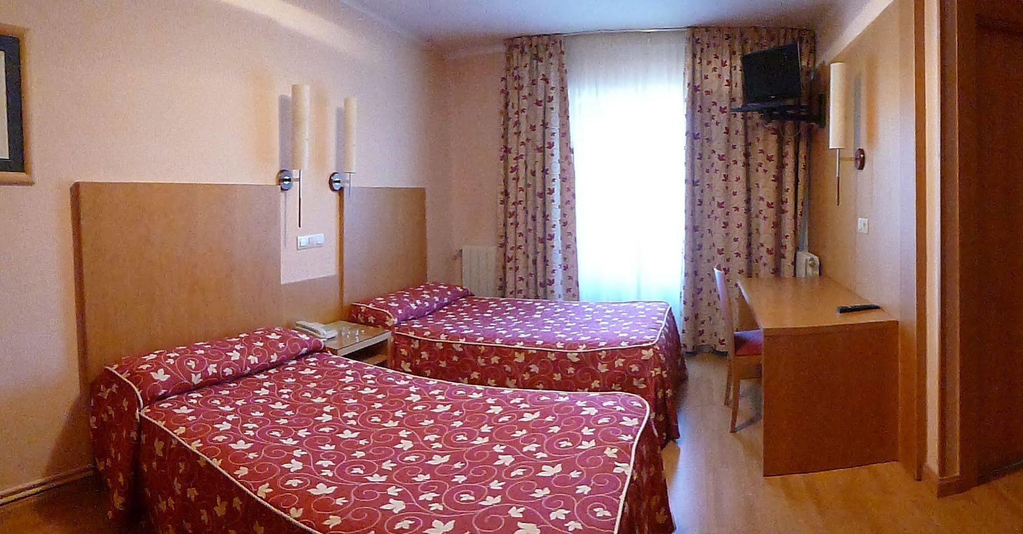 Hotel Alisa Lerma Extérieur photo